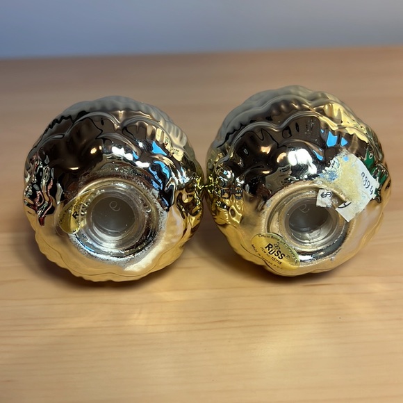Salt and Pepper Shakers Vintage RUSS Golden Pine Cone Ceramic - Picture 3 of 5